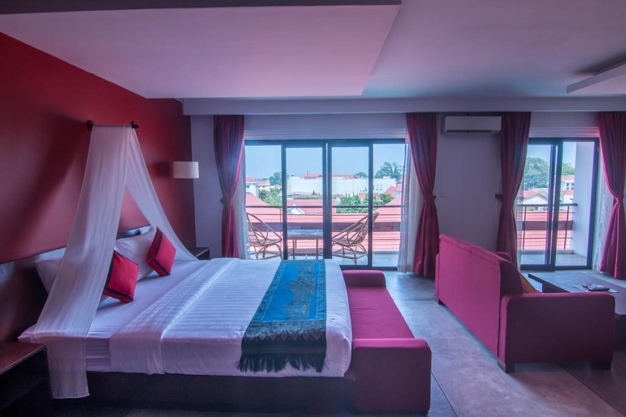 Mekong Angkor Palace Hotel Сиемрип Экстерьер фото
