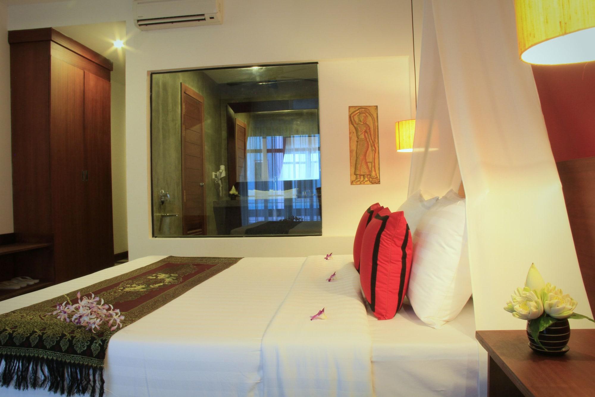 Mekong Angkor Palace Hotel Сиемрип Экстерьер фото
